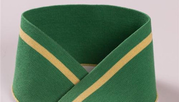 為什么T恤的羅紋領水洗后會出現卷曲？